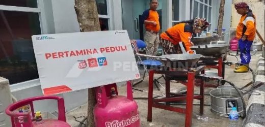 Banjir Melanda Semarang, Pertamina Gerak Cepat Salurkan Bantuan Bright Gas dan Paket Sembako ke Posko Utama